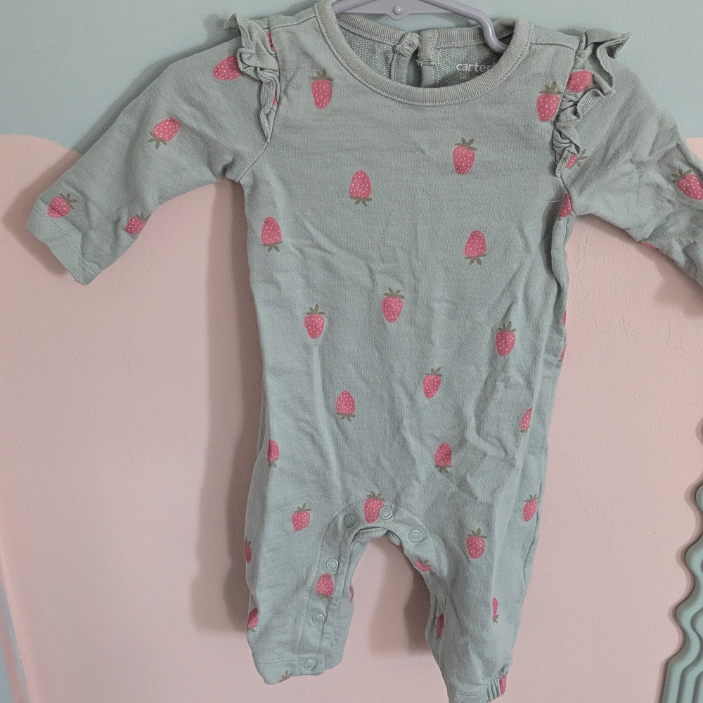 Cat & Jack Light Gray Bodysuit with Pink Strawberry Print